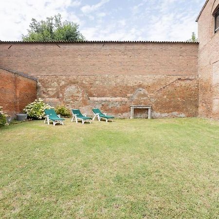 Palazzo Sabbioni Appartamento Lusso Due Camere Soggiorno Cucina Феррара Екстер'єр фото