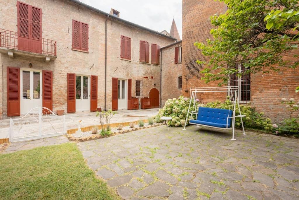 Palazzo Sabbioni Appartamento Lusso Due Camere Soggiorno Cucina Феррара Екстер'єр фото